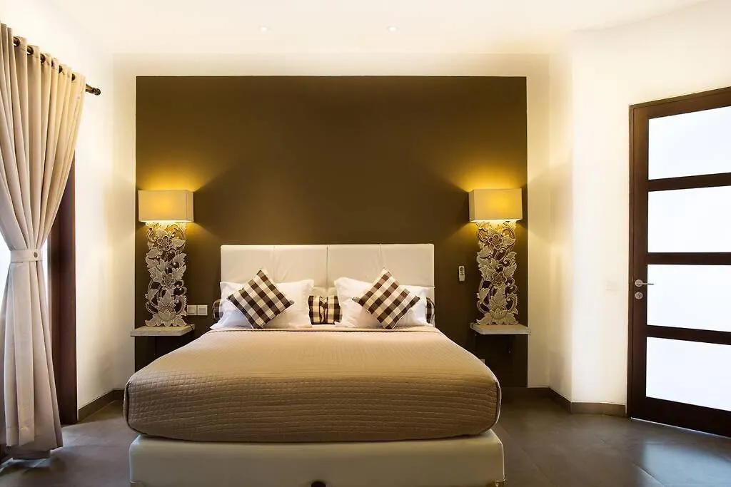 Villa Coklat 3Bdr. Drupadi Seminyak  Семиньяк