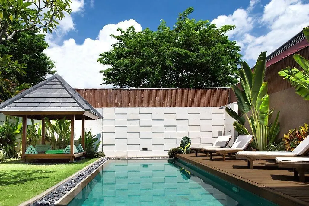 Villa Coklat 3Bdr. Drupadi Seminyak