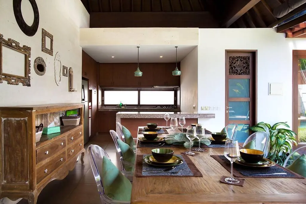 Villa Coklat 3Bdr. Drupadi Seminyak  Seminyak (Bali)